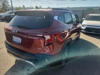 Kia Seltos 2024 AWD S 4dr SUV