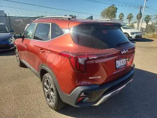 Kia Seltos 2024 AWD S 4dr SUV