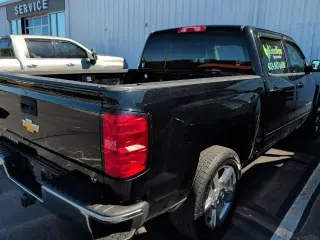 Chevrolet Silverado 1500 2017 4x2 LT 4dr Crew Cab 5.8 ft. SB