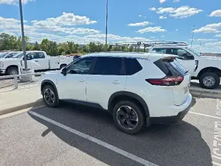 Nissan Rogue 2024 SV 4dr Crossover