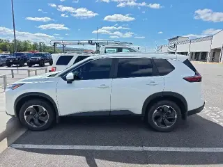 Nissan Rogue 2024 SV 4dr Crossover
