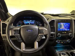 Ford Expedition 2020 4x2 XLT 4dr SUV