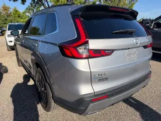Honda CR-V Híbrido 2024 AWD Sport Touring 4dr SUV