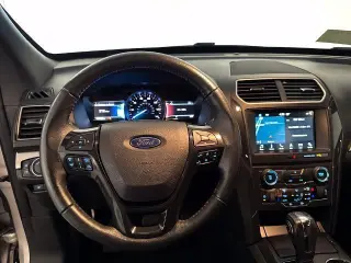 Ford Explorer 2018 XLT SUV 4 puertas