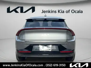 Kia EV6 2023 AWD Wind 4dr Crossover