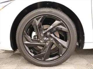 Hòyundai ELANTRA 2026 SEL Sport Premium 4dr Sedan