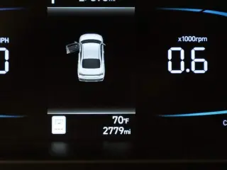 Hòyundai ELANTRA 2026 SEL Sport Premium 4dr Sedan