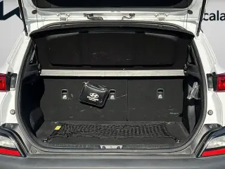 Hyundai KONA 2023 AWD SEL 4dr Crossover