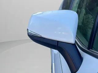 Toyota RAV4 Híbrida 2022 AWD XLE Premium SUV de 4 puertas