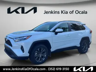 Toyota RAV4 Híbrida 2022 AWD XLE Premium SUV de 4 puertas