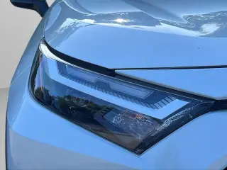 Toyota RAV4 Híbrida 2022 AWD XLE Premium SUV de 4 puertas