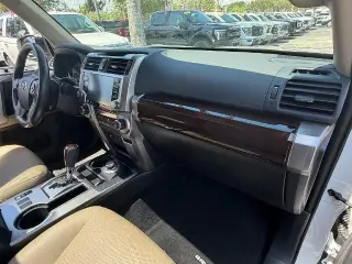Toyota 4Runner 2024 AWD Limited 4dr SUV