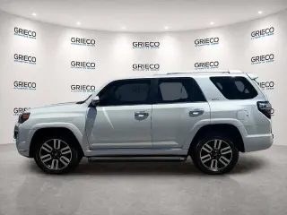 Toyota 4Runner 2024 AWD Limited 4dr SUV