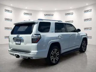 Toyota 4Runner 2024 AWD Limited 4dr SUV