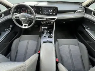 Kia K5 2022 LXS 4dr Sedán