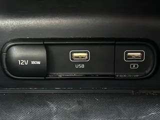 Kia K5 2022 LXS 4dr Sedán