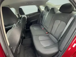 Kia K5 2022 LXS 4dr Sedán