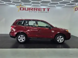Subaru Forester 2014 con tracción en las cuatro ruedas 2.5i 4dr Wagon CVT