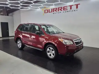 Subaru Forester 2014 con tracción en las cuatro ruedas 2.5i 4dr Wagon CVT