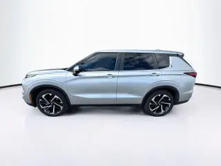 Mitsubishi Outlander 2024 SE 4dr SUV