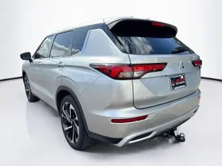 Mitsubishi Outlander 2024 SE 4dr SUV