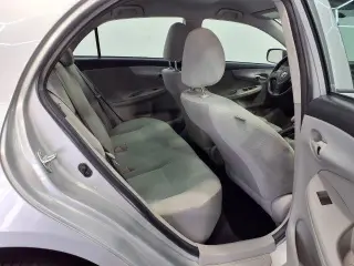Toyota Corolla 2013 L 4dr Sedán 4A