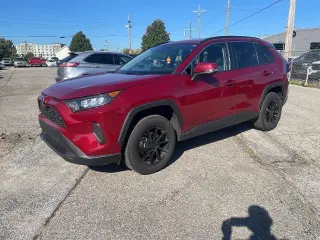 Toyota RAV4 2020 LE 4 SUV