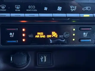Toyota RAV4 Híbrido 2023 AWD Limited 4dr SUV