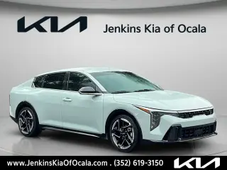 Kia K4 2025 GT-Line 4dr Sedán