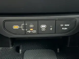 Kia K4 2025 GT-Line 4dr Sedán