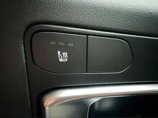 Kia K4 2025 GT-Line 4dr Sedán