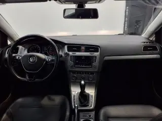 Volkswagen Golf 2017 TSI S 4dr Hatchback 6A