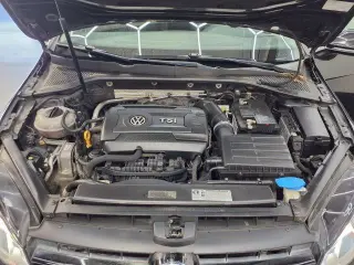 Volkswagen Golf 2017 TSI S 4dr Hatchback 6A
