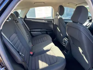 Ford Fusion 2020 SE 4dr Sedán
