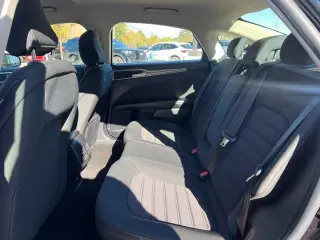 Ford Fusion 2020 SE 4dr Sedán