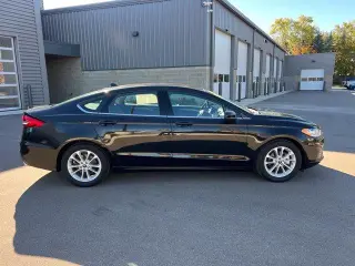 Ford Fusion 2020 SE 4dr Sedán