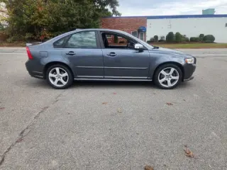 2011 Volvo S40