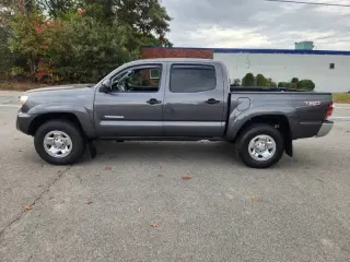 Toyota Tacoma 2015