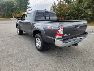 Toyota Tacoma 2015
