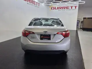 Toyota Corolla 2017 L 4 tracción sedan