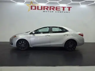Toyota Corolla 2017 L 4 tracción sedan