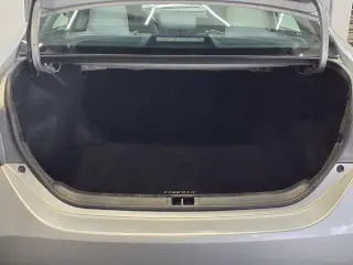 Toyota Corolla 2017 L 4 tracción sedan