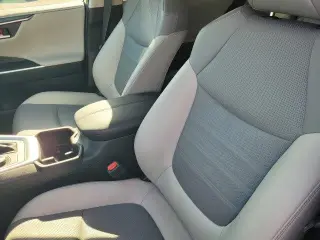 Toyota RAV4 Híbrido 2022 AWD Limited 4dr SUV