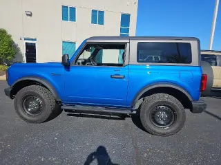 Ford Bronco 2023 4x4 Base Advanced 2dr SUV