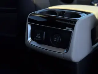 Carnaval Kia 2024 SX Prestige 4dr Mini-Van