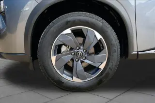 Nissan Rogue 2025 SV 4dr Crossover