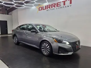 Nissan Altima 2024 2.5 SV 4dr Sedán