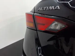Nissan Altima 2024 2.5 SV 4dr Sedán