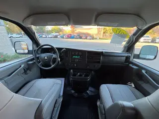 Chevrolet Express 2017 2500 3dr Cargo Van