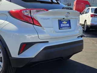 Toyota C-HR 2021 LE 4dr Crossover
